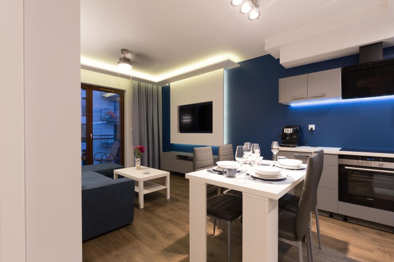 Ferienwohnung Apartlogy Aura2 78 - Experience Intelligent Living While Travelling Danzig Exterior foto
